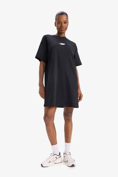 DeFacto Fit Standard Fit Printed Athlete Short Sleeve Mini T-Shirt Dress E4535Ax25Sp