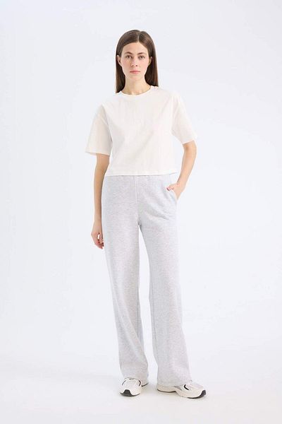 DeFacto Boxy Fit Crew Neck Basic Plain Combed Cotton Short Sleeve T-Shirt C7459Ax25Sm