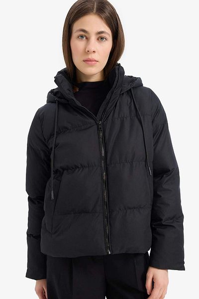 DeFacto Standart Fit Hooded Puffer Jacket with Zipper Pocket E9592Ax25Sp