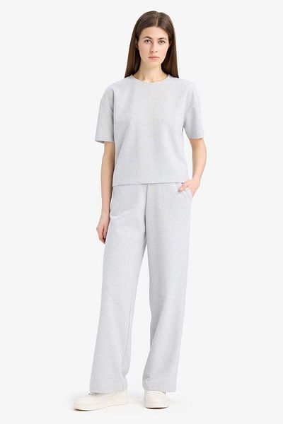 DeFacto Relax Fit 2 Piece Set - Crew Neck - Short Sleeve Top - Stretchy Waist - Long Bottom (E6596Ax25Sp)