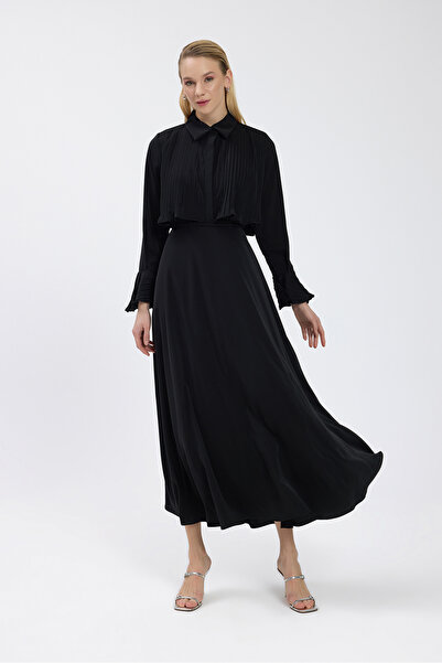 Birgül Bektaş Black Cuff Detailed Pleated Dress