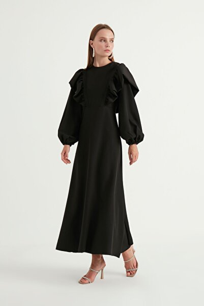 Birgül Bektaş Μαύρο βραδινό φόρεμα για κυρία