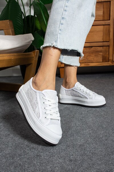 Seniorah Γυναικεία αθλητικά παπούτσια Matilda White Lace