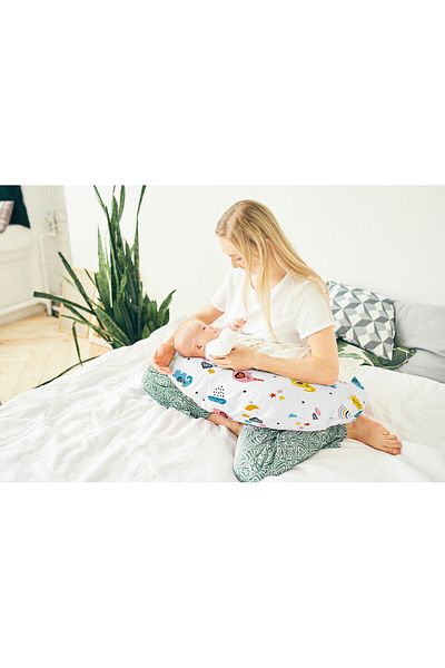 Bebeluca Nursing pillow, CloseToMe, Jollie Olliphant