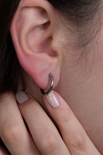 Takı Dükkanı Thin Hoop Unisex - Men & Women - Pair of Stainless Steel Earrings (2 Pieces) Mse5