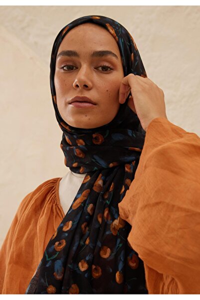 Fresh شال رامي منقوش باللون الأزرق الداكن