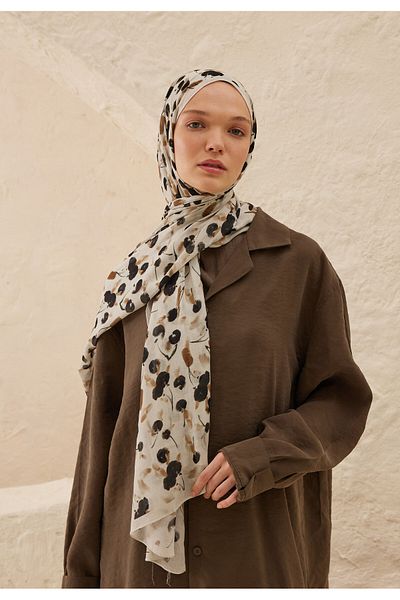 Fresh Beige Cherry Patterned Ram Shawl
