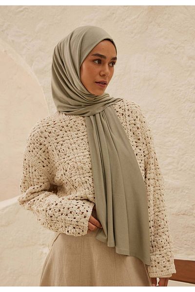 Fresh Metallic Gray Combed Cotton Shawl