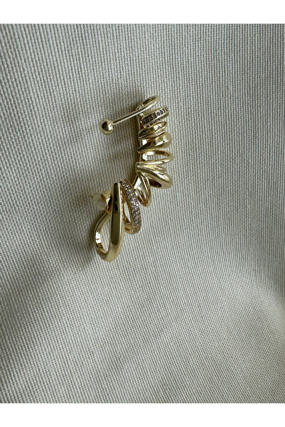 bijuxbymrv Bym Modeli Gold Renkli Küpe Earcuff