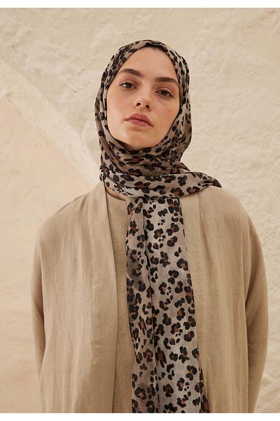 Fresh Mink Colored Leopard Patterned Ram Shawl