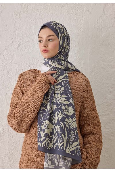 Fresh Lavanda Patterned Violet Shawl