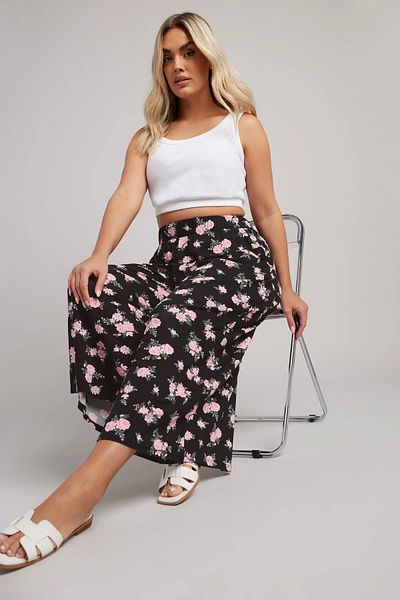 Stil Diva Plus Size Elastic Waist Pocketless Patterned Capri Pants 145266
