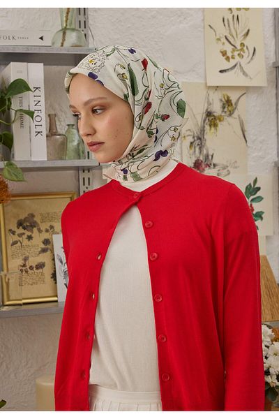 Fresh Cotton Silk Scarf - Strawberry Pattern, Pearl Model