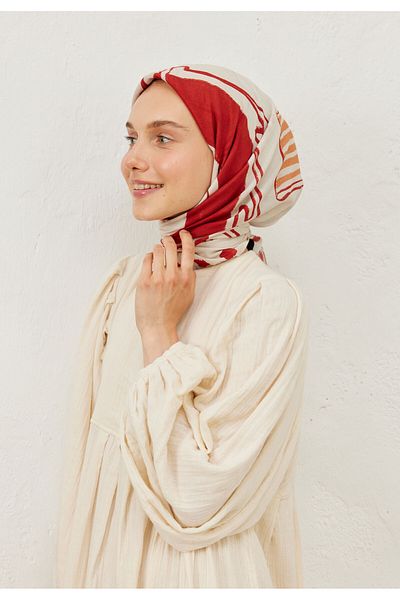 Fresh Red Endless Summer Patterned Cotton Voile Scarf