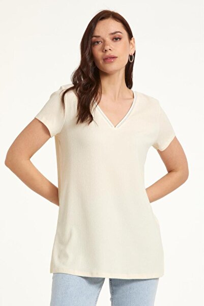 İKİLER V Yaka Eteği Yırtmaçlı Bluz 023-1050