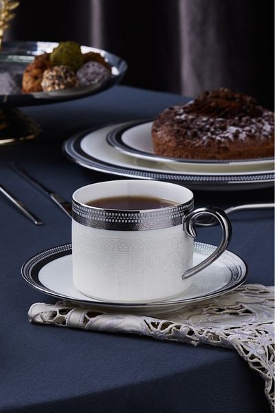Karaca Royal Bone Kate 2 Personality Teacup Team