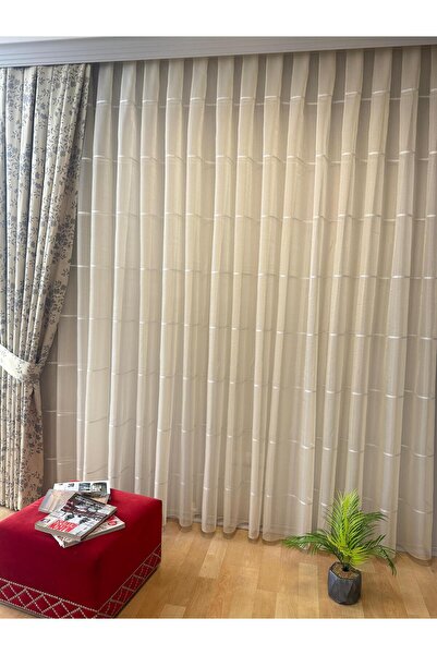 Carrera ÇİÇEKLİ FON PERDE BORU PİLE SIK