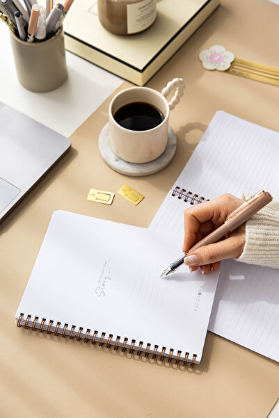 PAPERORA A5 Spiralli Karton Kapak 2’li Set Çizgili Okul Defteri 80 yaprak, Ders Programlı Çilek