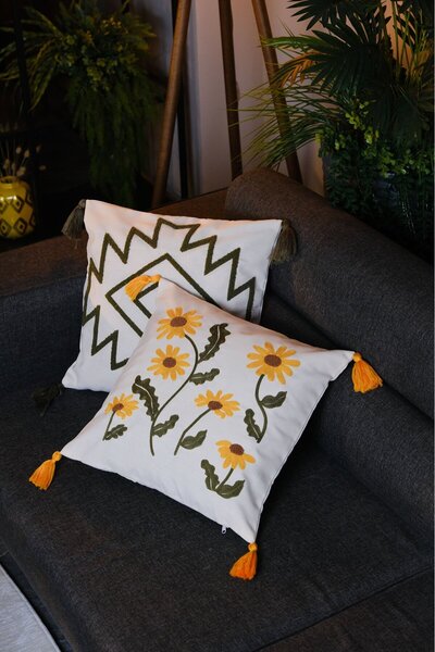 dekomall home & living Set of 2 Tasseled Punch Embroidered Throw Pillow Cover 004 43X43 cm