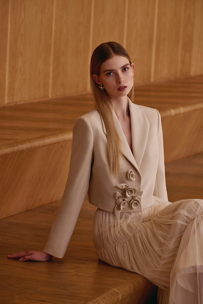 MERCI MS FANCY Gül Detaylı Kısa Blazer Ceket