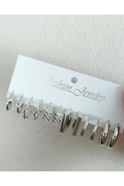 FASHİON JEWELRY Set of 12 Multiple Earrings.
