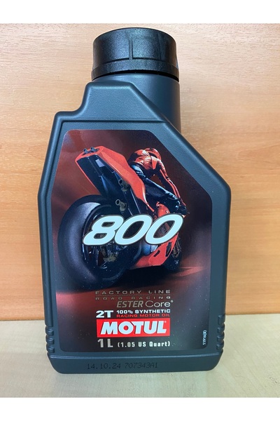 Motul 800 FACTORY LINE ROAD RACING ESTER Core 2T 100%SENTETİK 1LT