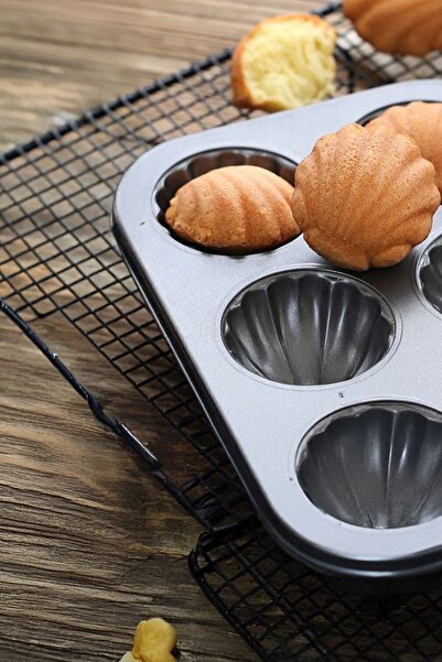 Chavin Karbon Çelik 12li İstiridye Deniz Kabuğu Muffin Cupcake Kek Pişirme Kalıbı mt124