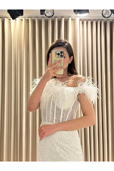 Kaleiçi Yıldızlar Beyaz Kayık Yaka Transparan Abiye