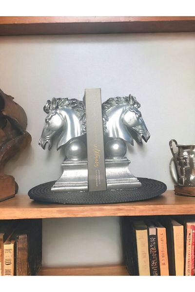 Madam Teresa Suport de cărți decorativ, realizat manual, din 2 bucăți, cu bust de cal, 26 cm