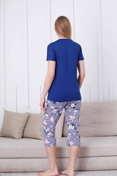 bie's Set de pijamale Capri cu mânecă scurtă din lycra, cu decolteu în V, cu model de flori albastre Saks