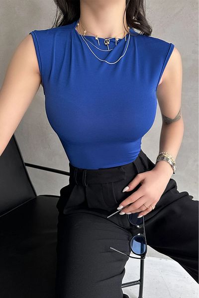 Caddebostan Women's Backless Buzzy Blouse