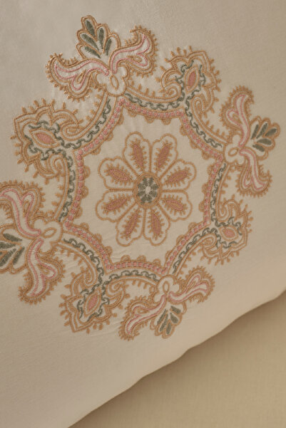 Karaca Home Kelsey Embroidered 100% Cotton Double Duvet Cover Set White