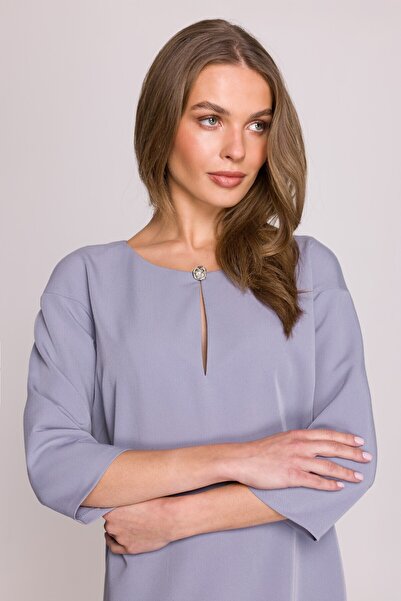 Stylove Loose-fitting dress with a teardrop neckline