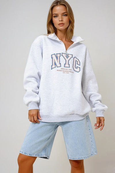 VAGGON Жіночий Grimelanj Grimelanj Стійкий комір на блискавці, вишивка спереду, оверсайз, 3 нитки, шардрон всередині, світшот