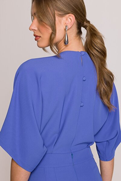 Stylove Salopetă cu decolteu plic