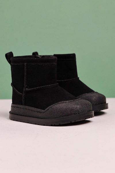 Limoya Βρεφικά μποτάκια Gilla Black Suede με αντίστροφη ραφή και λεπτομέρεια με γούνα στο εσωτερικό
