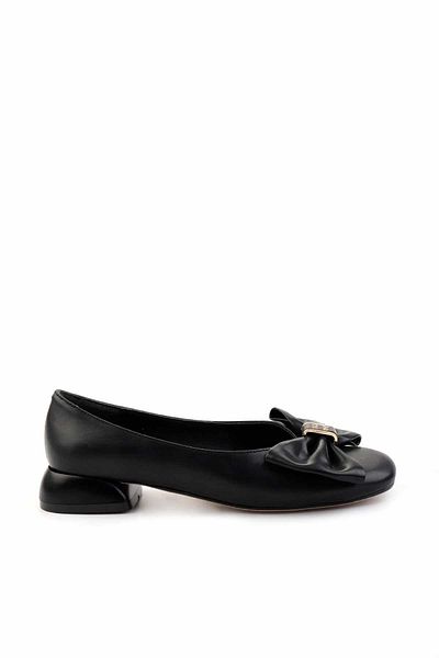 Bambi Women's Black Ballerinas - K 01213131109   Model