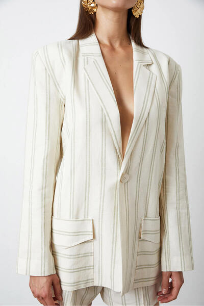 Beyyoglu Oversize Çizgili Blazer