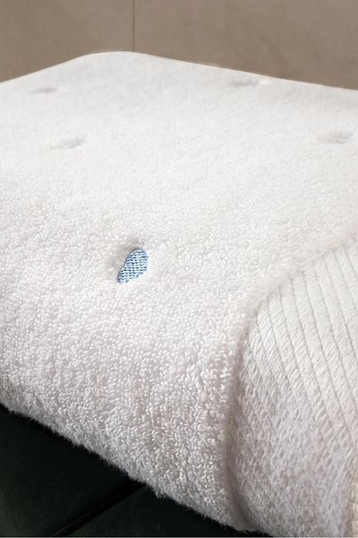 VAROL Set de baie din micro bumbac din seria Love cu detaliu de broderie