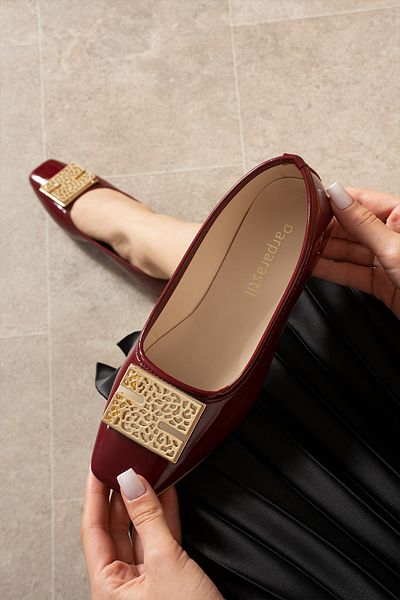 albasso Atty Women's Shiny Gold Square Buckle Detailed Square Toe Burgundy Patent Leather Ballerinas