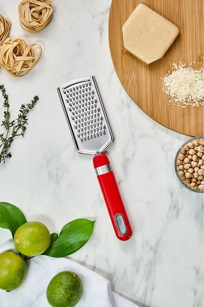 Karaca Mastermaid Grater Red