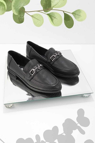 Bambi Schwarze Damen-Loaferschuhe aus echtem Leder K 01586213603