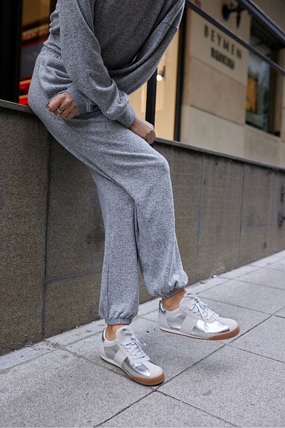 ANGELİNA JONES Adidași cu șireturi argintii pentru femei APRIL