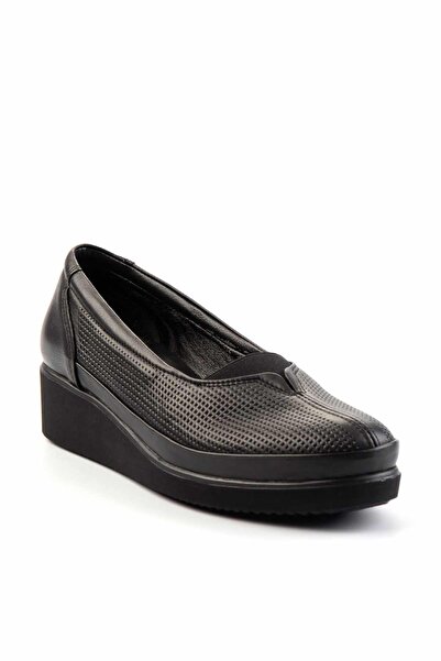 Bambi Black Leather Women's Casual Shoes K01586660603