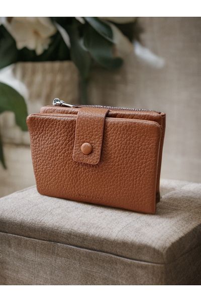 KY Women's Tan Brown Wallet Card Holder a Quality Soft Leather Medium Size