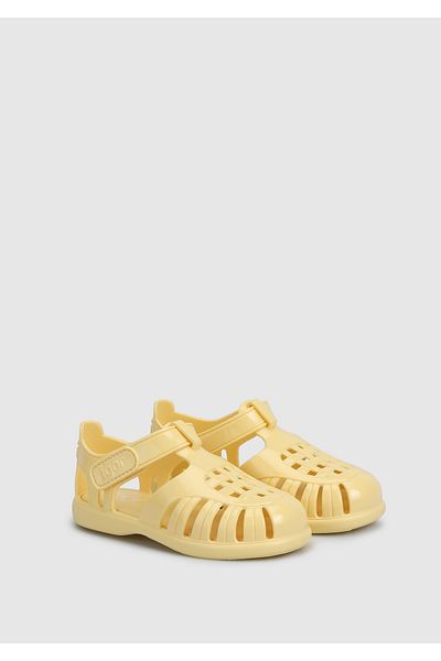 IGOR Yellow Flat Sandals for Girls