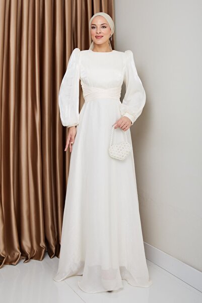 Olcay Çapraz Kuşaklı Yoryo İpek Tesettür Abiye Elbise EKRU 1238