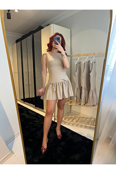 Üda Boutique Kurdele detaylı elbise