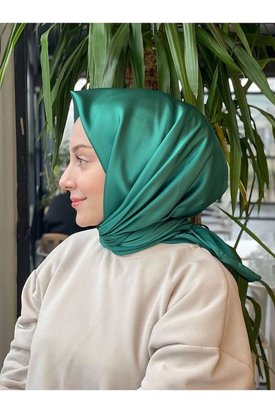 Sima Benetton-101 Sima V. Scarf
