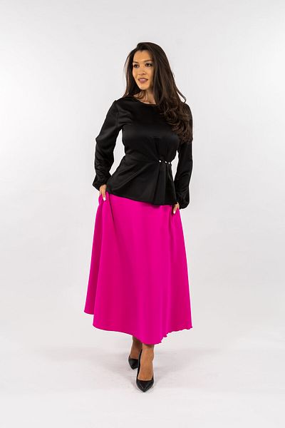 Gorgeaux Black Blouse And Pink Bonbon Skirt Set - 3xl(46)